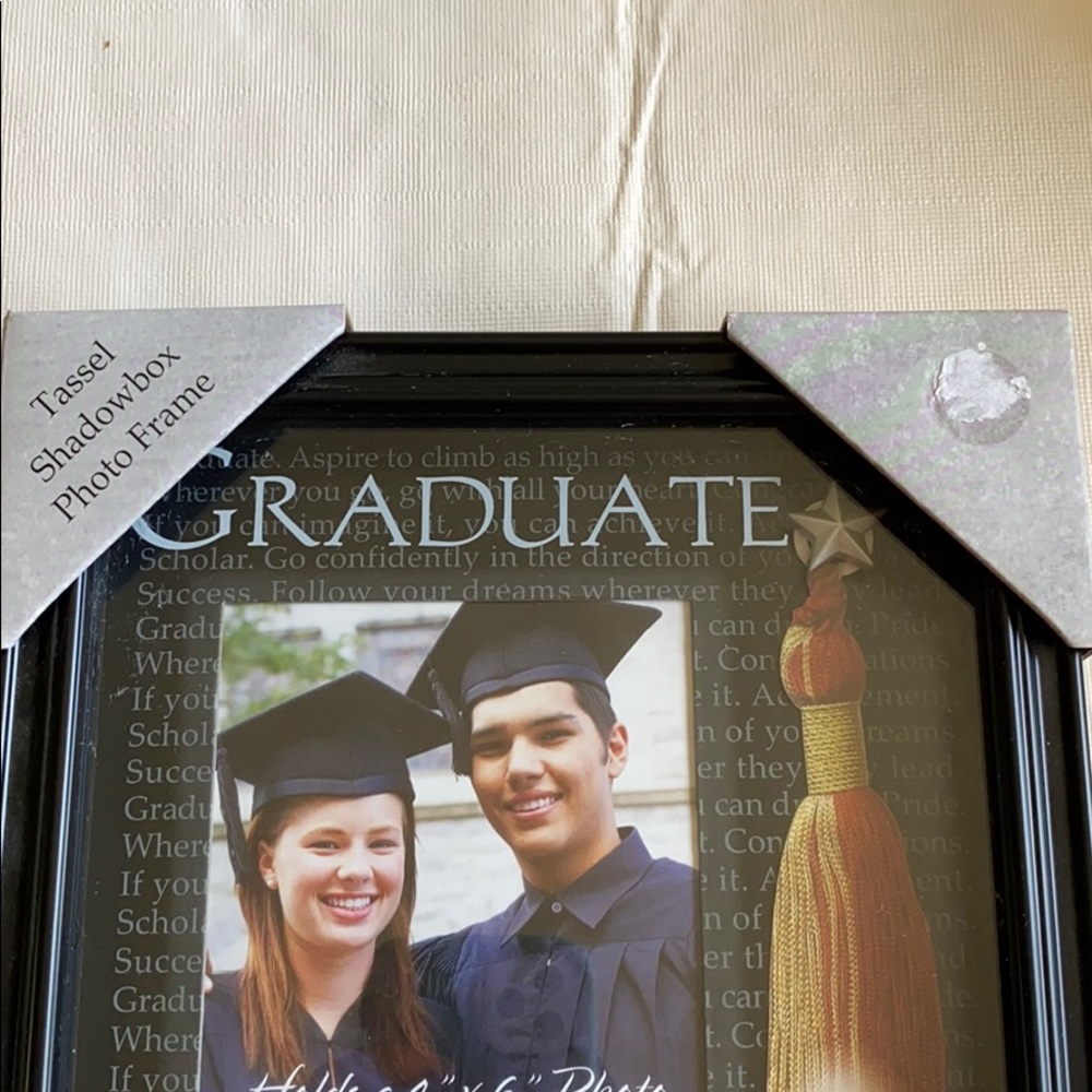 New Graduation Shadow Box Frame - Picture 2 of 4